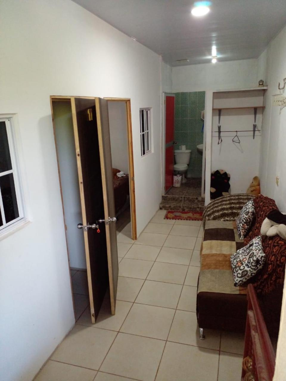 Hostal Santa Marta La Unión 外观 照片